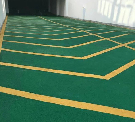 無振動止滑坡道、無震動止滑車道、防滑坡道