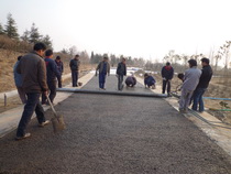 歐進(jìn)彩色透水混凝土工藝流程-www.48890.cn